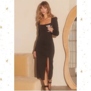 ASTR The Label Square Neck Long Sleeve Cutout Black Midi Dress Size Medium NWOT